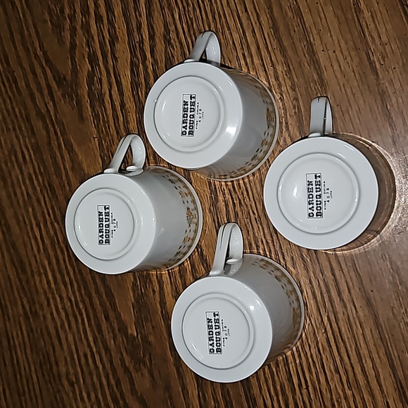 GARDEN BOUQUET - 4 Vintage Flat Cups - Fine China of Japan - Gold Trim - EC - Picture 8 of 9